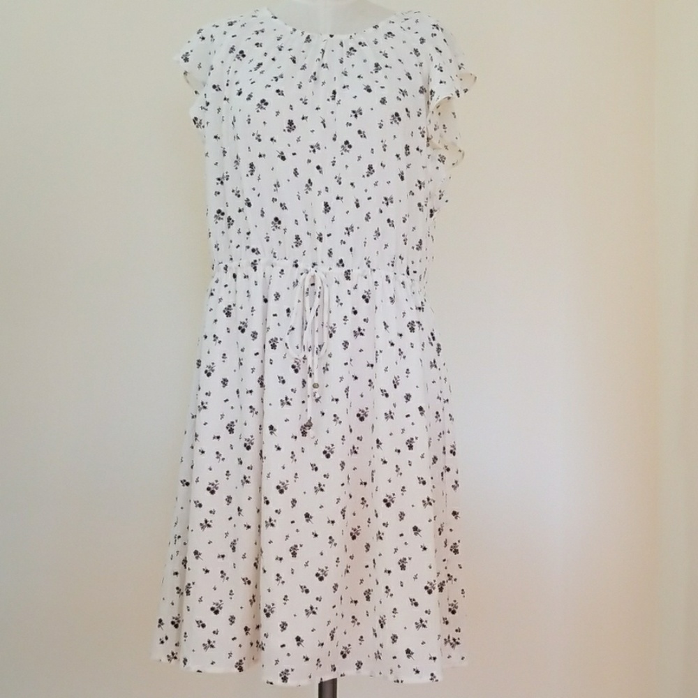 Patterned floral dress